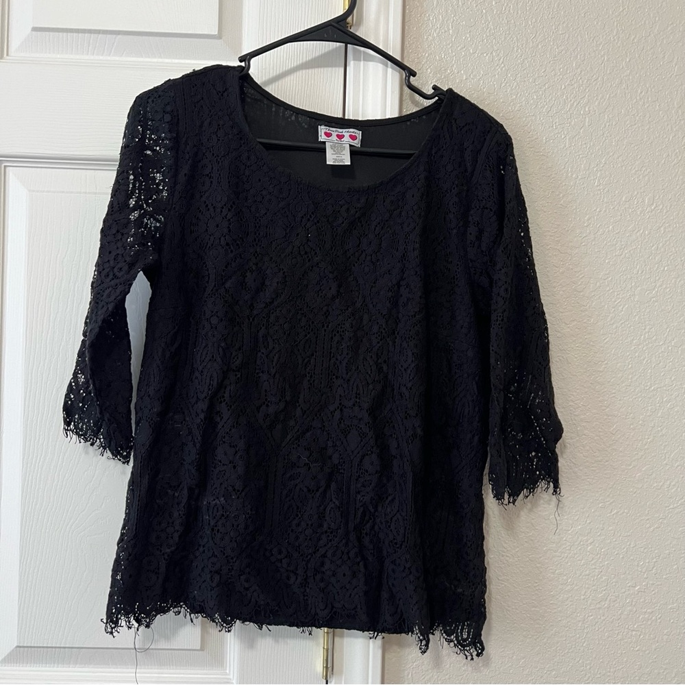 EUC Women’s Black Lace 3/4 Sleeve Top - XL